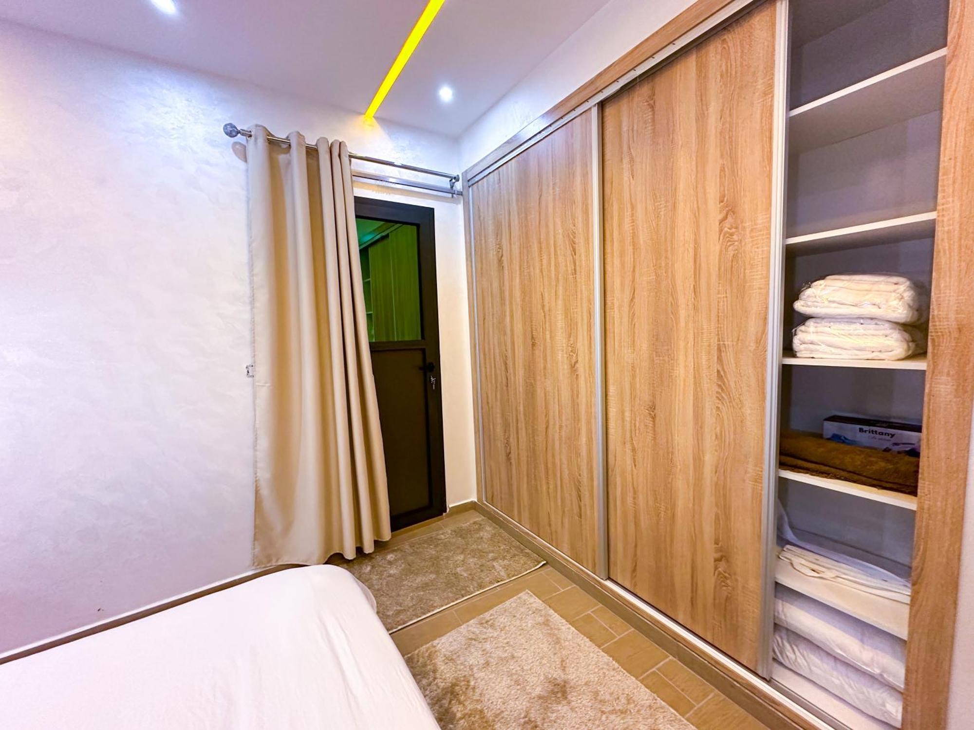 Veluxa - Luxury Holiday Homes - Centric Flat Tánger Exterior foto