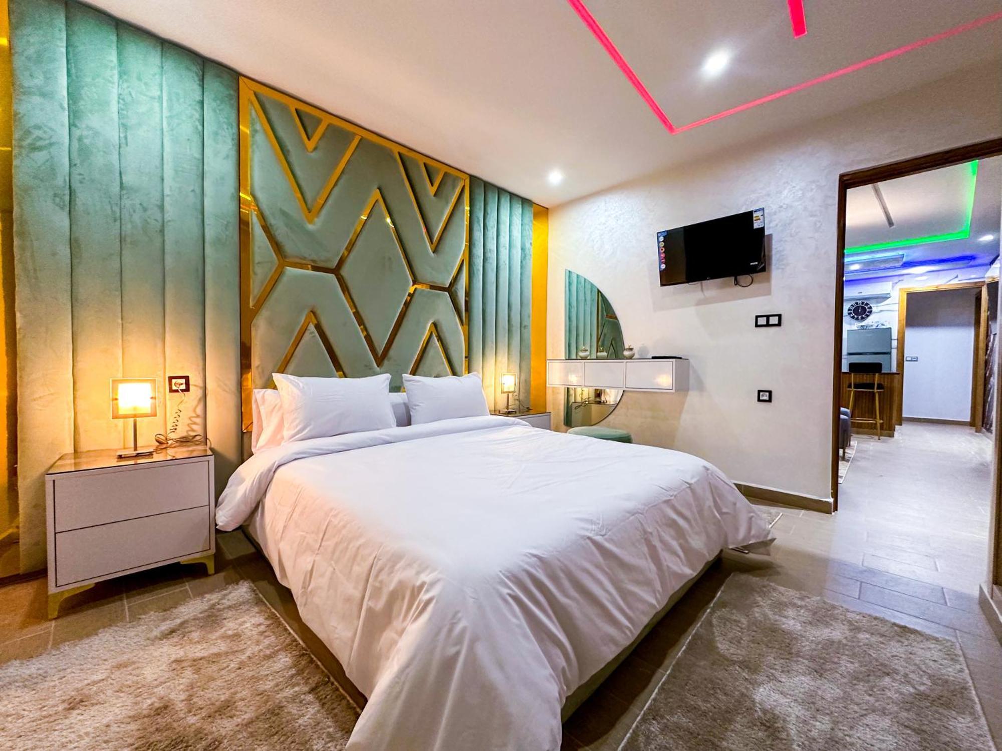 Veluxa - Luxury Holiday Homes - Centric Flat Tánger Exterior foto